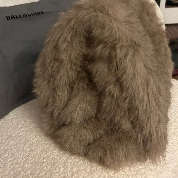 Balenciaga Crush Chain Faux Fur Bag - Picture 4 of 12